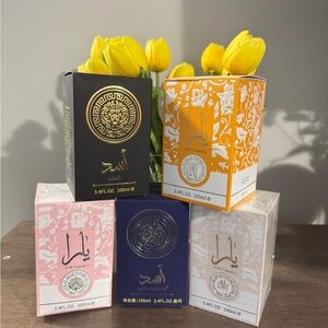 Luxury Fragrance Set with Elegant Packaging